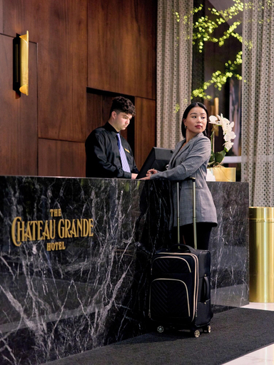 Public Area, Chateau Grande Hotel, Middlesex