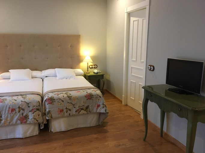 Bedroom 3, Hotel Villa Monter, Teruel