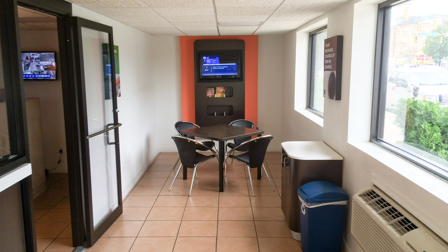 Public Area 2, Motel 6 Baltimore, MD, Baltimore