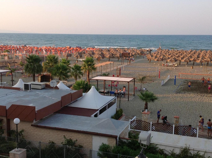 Others 5, Le Nereidi B&B, Barletta-Andria-Trani
