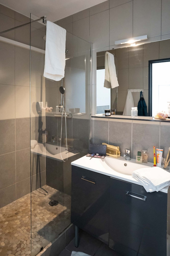 Bathroom, Clos la Verdiere, Bouches-du-Rhône