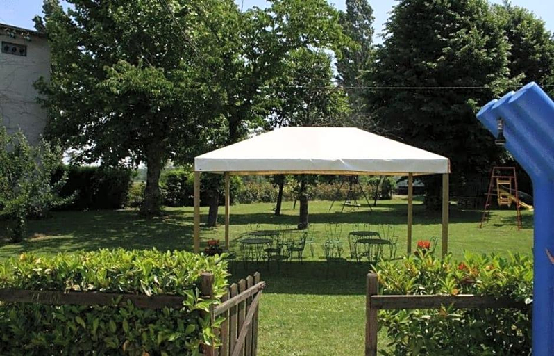 Exterior & Views 2, Hotel De La Ville, Pavia