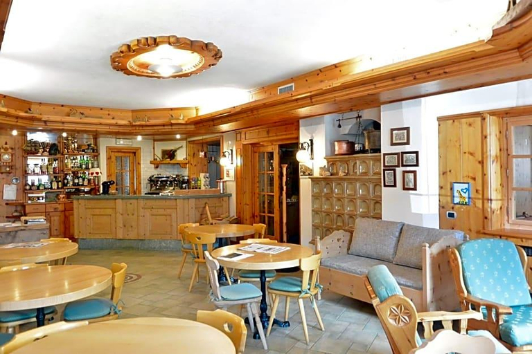 Food & Drinks 5, Hotel Garnv¨ Al Plan, Sondrio