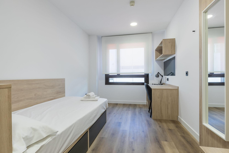Room 5, Micampus Tovar 14 Wynwood, Madrid