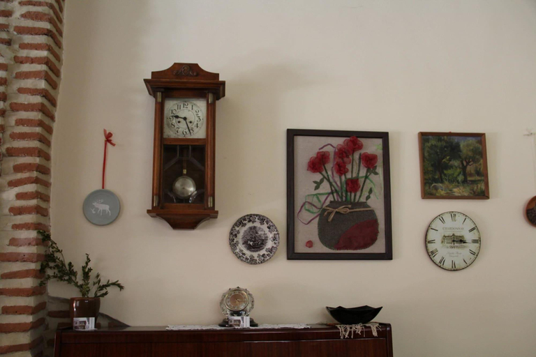 Public Area 2, Nana's Guesthouse, Signagi