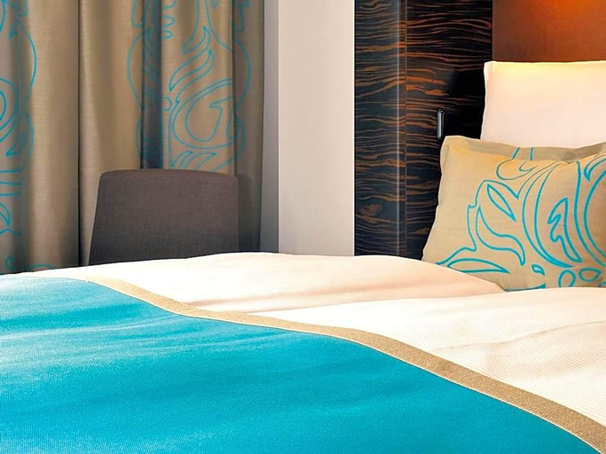 Bedroom 4, Motel One Bremen, Bremen