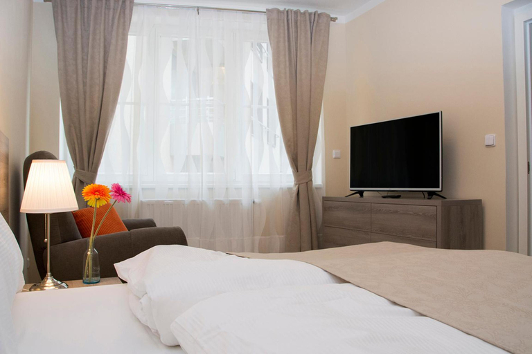 Bedroom 2, Limes Apartments, Praha 8