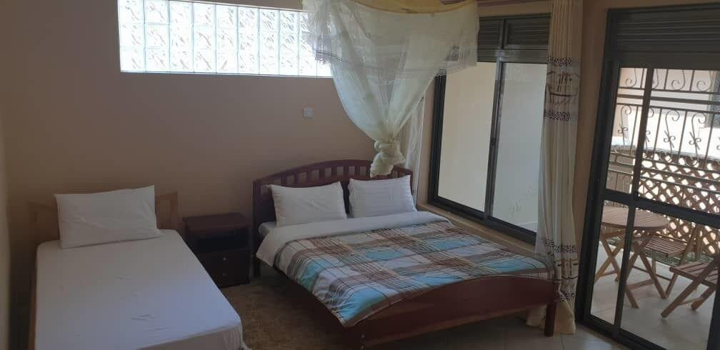 Room 5, Lake Breeze House, Kampala