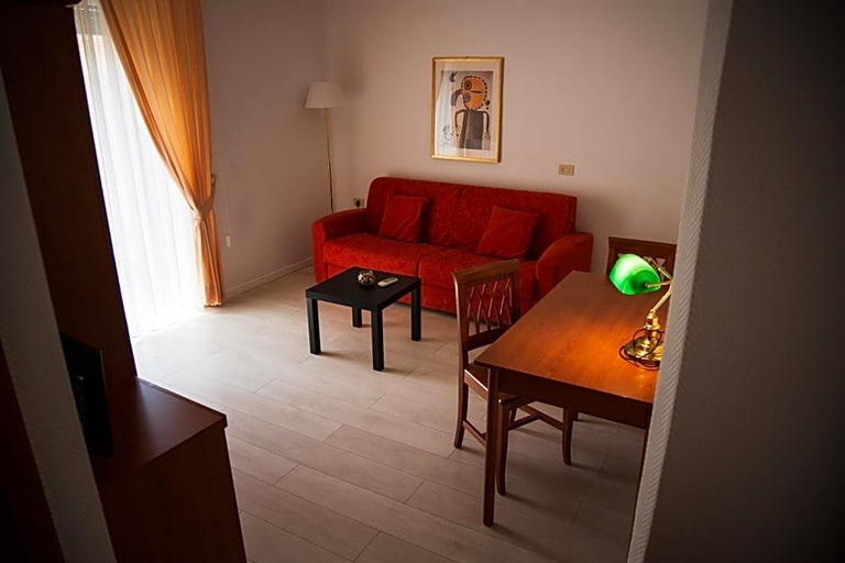 Lobby 3, Hotel Arcadia, Macerata