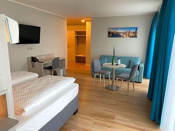 Bedroom 4, Hotel BeachSide, Rendsburg-Eckernförde