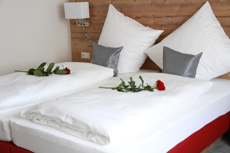 Bedroom 3, Hotel Lamm, Rems-Murr-Kreis