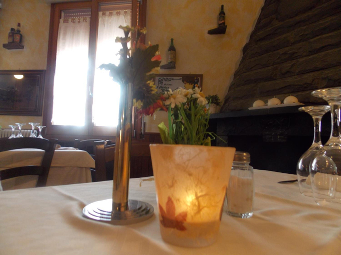 Food & Drinks 5, Hotel Ristorante La Bettola, Bologna