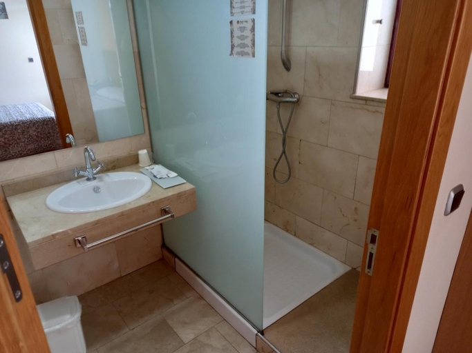 Bathroom 4, Olimpia, Murcia