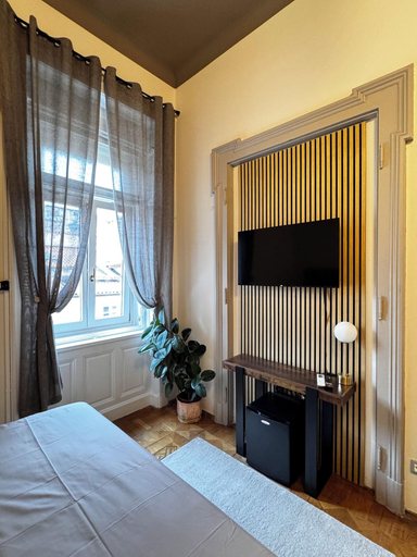 Room 4, Bed & Chic Art Rooms, Trieste