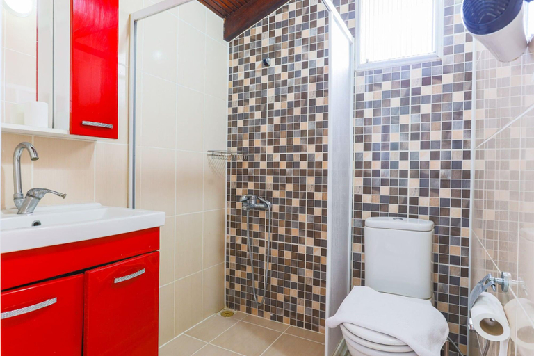 Bathroom 5, İznik Otel, İznik