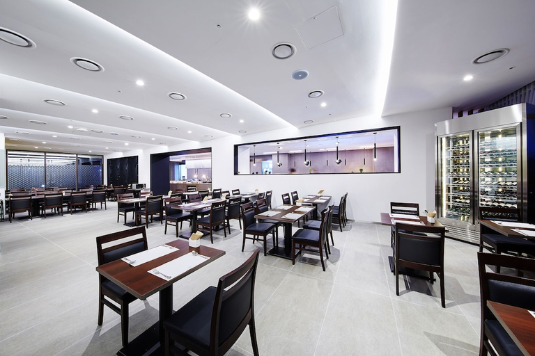 Food & Drinks 5, Ramada Hotel & Suites by Wyndham Gangwon Pyeongchang, Pyeongchang