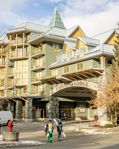 Exterior & Views 2, Ace Cascade, Squamish-Lillooet