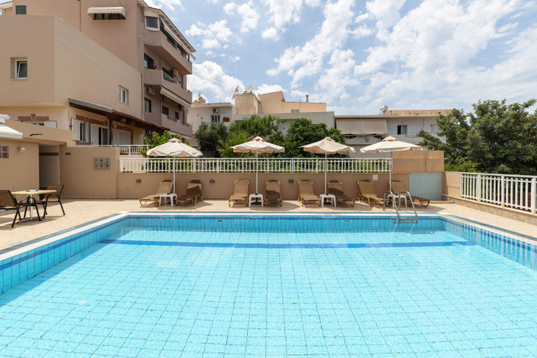 Pool 5, Sunny Vibes - Adults Only 12+, Crete