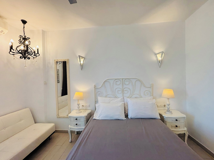Room 4, Benalmádena Mood Torremar Beach & Marina, Málaga