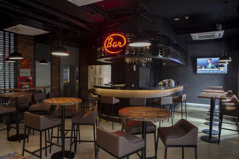 Bar 4, Parosand Hanoi Hotel & Apartment, Tây Hồ