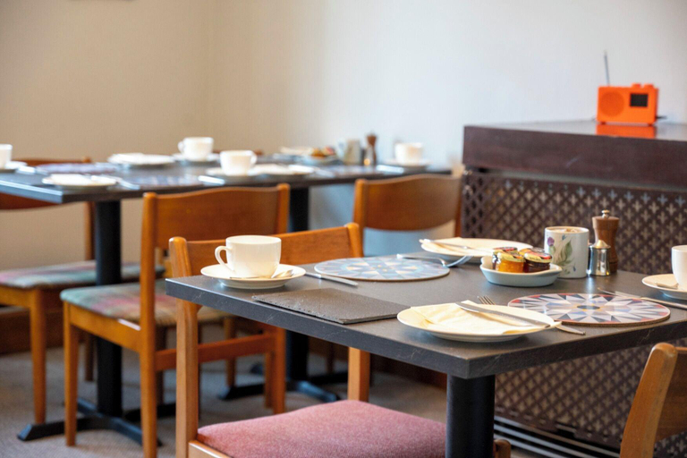 Food & Drinks 5, Leven House, Perthshire and Kinross