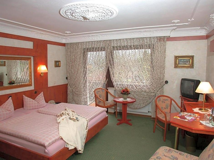 Bedroom 4, Hotel Kempenhof, Lippe