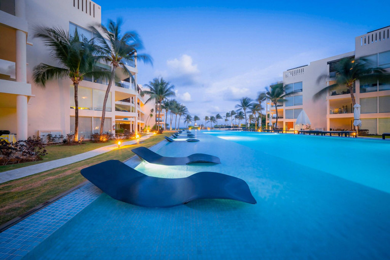 Pool 4, Elements Gh8 By Nas, Cozumel