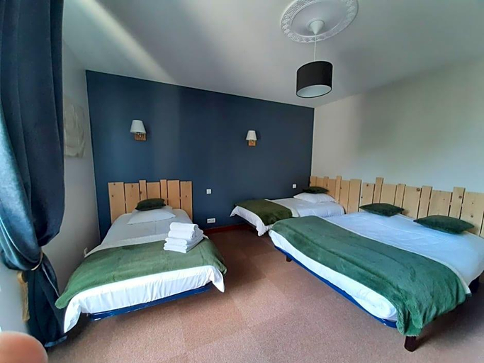 Bedroom 3, L Auberge Du Tire Bouchon, Loire-Atlantique