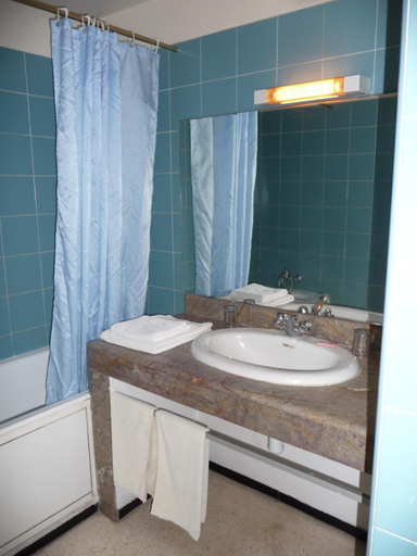 Bathroom 3, Hotel Kamal City Center, Agadir-Ida ou Tanane