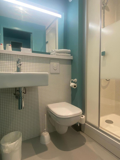 Bathroom 4, ibis budget Montpellier Centre Millénaire, Hérault
