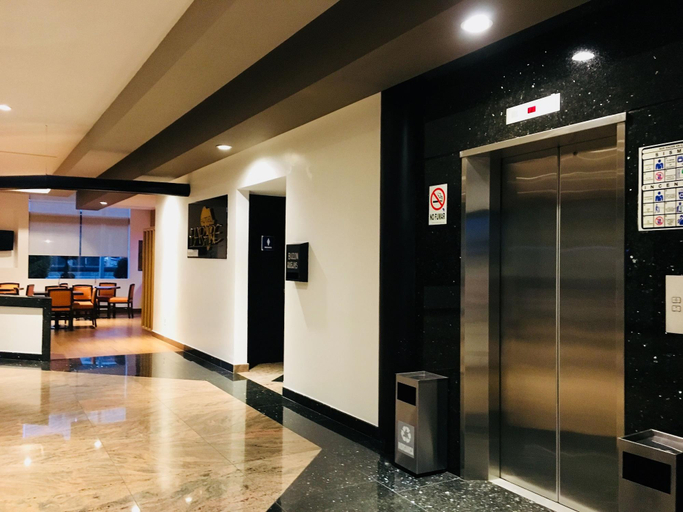 Public Area 3, Hotel Harare, Mexico City