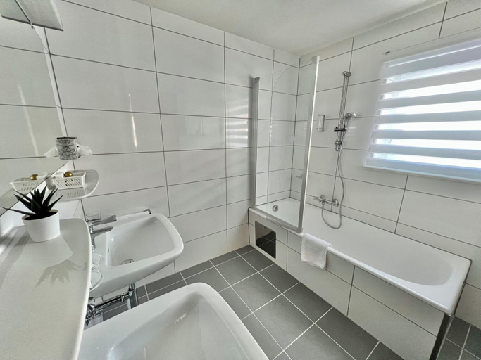 Bathroom 4, Haus Schrofenstein, Bludenz