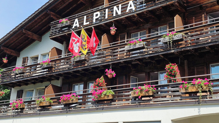 Exterior & Views 2, Boutique Hotel Alpina, Interlaken