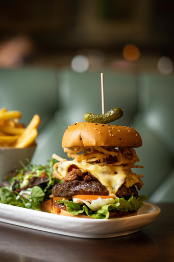 Food & Drinks 5, The Bianconi Inn