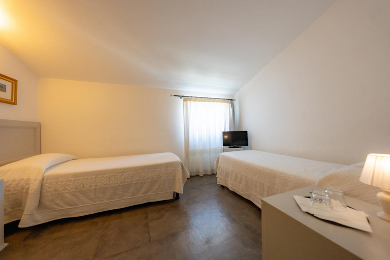 Bedroom 3, Albergo Residenziale La Corte, Ogliastra
