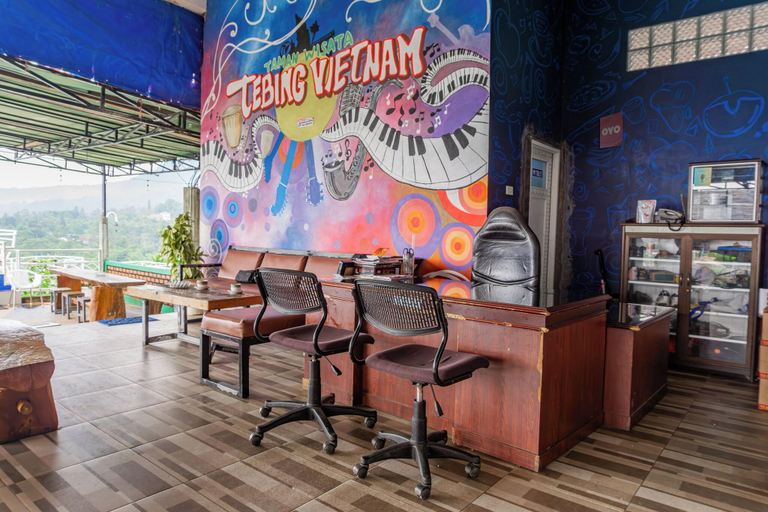 Lobby 2, Oyo 93812 Tebing Vieatnam, Bandar Lampung