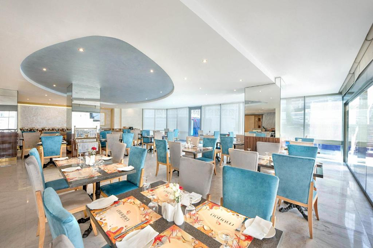 Restaurant 2, Social Hotel, Dubai