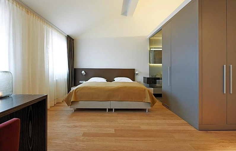 Bedroom 3, Weinhaus Henninger, Bad Dürkheim