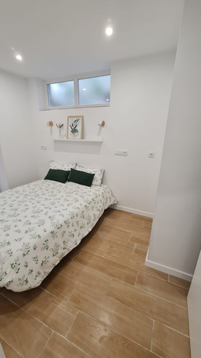 Room 5, Pension Myd La Vega, Asturias