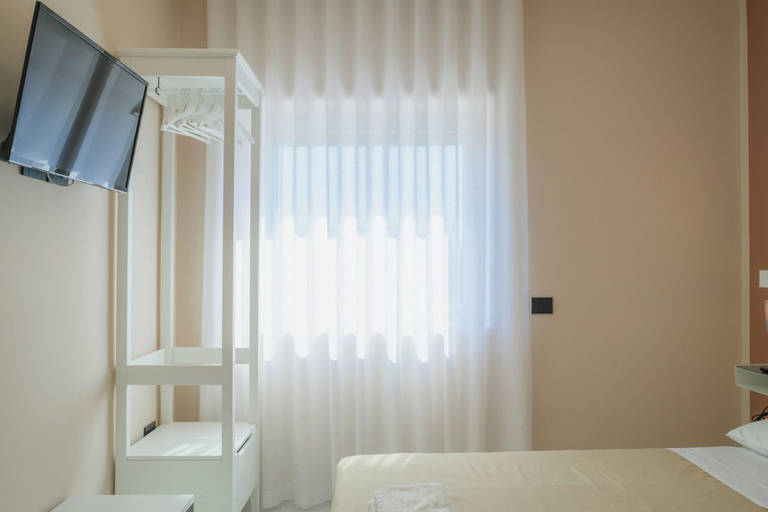 Bedroom 4, Aphrodite House, Napoli