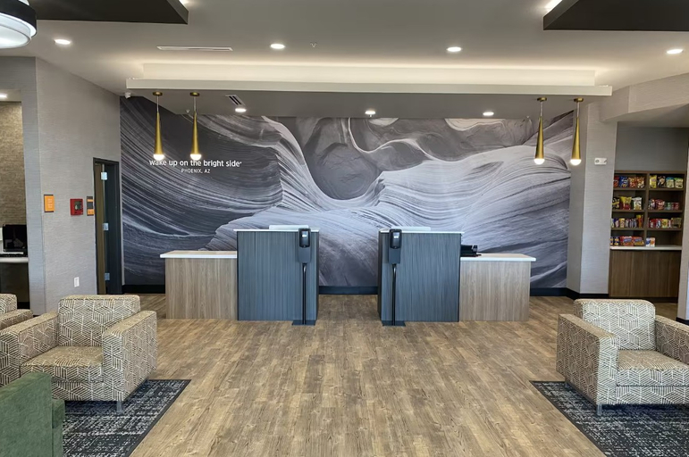 Public Area 2, La Quinta Inn & Suites by Wyndham Phoenix West / Glendale, Maricopa