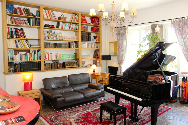 Lobby 4, Ha Tel Du Cha Teau Annecy, Haute-Savoie