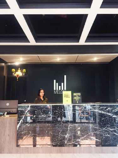 Others 5, Melodi Hotel Dannok, Sadao