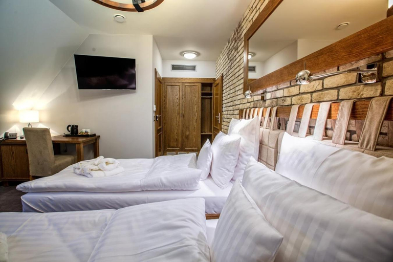 Bedroom 3, Hotel & Spa **** Kasztel Uniejów, Poddębice