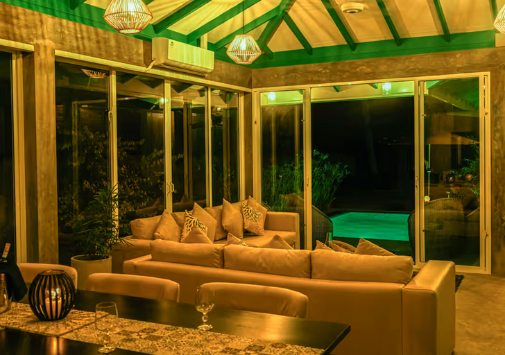Lobby 4, Villa Blue Monk - Thema Collection, Thissamaharama