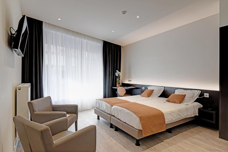 Bedroom 3, Hotel Du Commerce, West-Vlaanderen