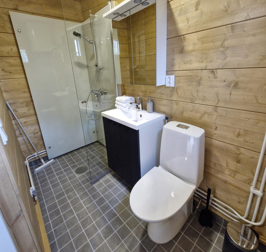 Bathroom 4, Rauhalahti Holiday Homes, North Savonia
