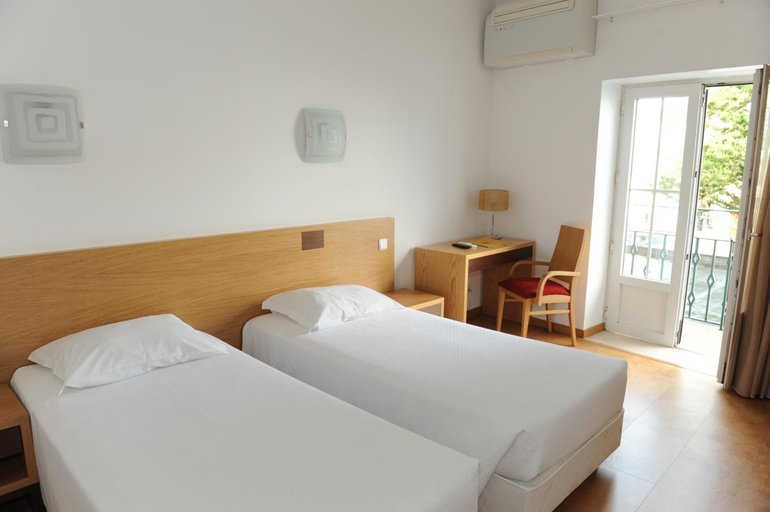 Bedroom 1, Hotel Brazv O, Vila do Conde