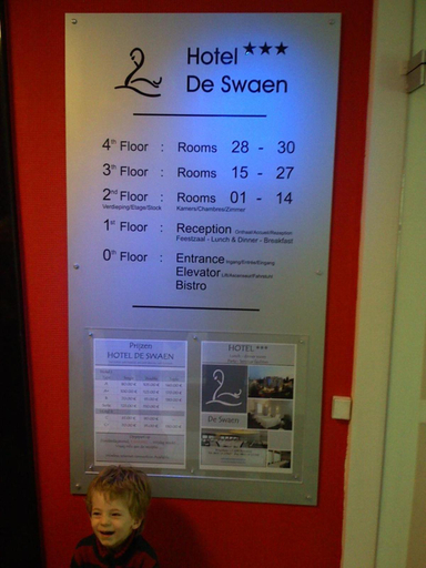 Others 5, Hotel De Swaen, Antwerpen