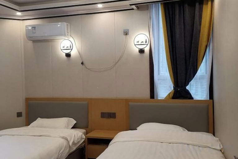 Bedroom, Pengyu Hotel, Chengdu